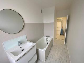 Appartement tout confort- face piscine Jeux Olympique 2024 - Laval - 2