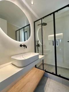BlueMotion -PortStay N2 - Piraeus - 3