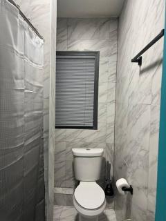 Vintage Luxury 2 Bedroom - Newark - 8
