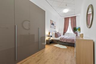 Luxe Living at Old Town Center - Bratislava - 4