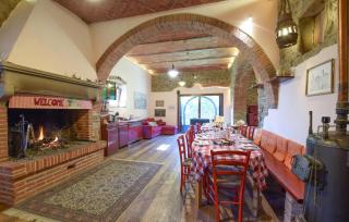 Stunning Home In Arezzo With Kitchen - Arezzo - 7