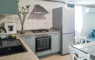 1 Bedroom Lovely Apartment In Risika - 5