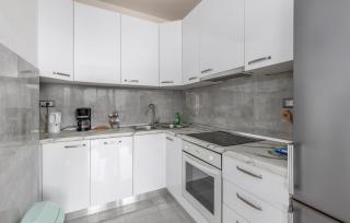 Nice Apartment In Rijeka With Swimming Pool - 6