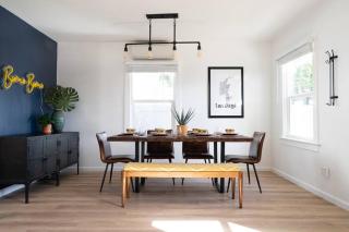 * Bueno Bueno Casita * / 7 min to Downtown / 4 Bdr - San Diego - 8