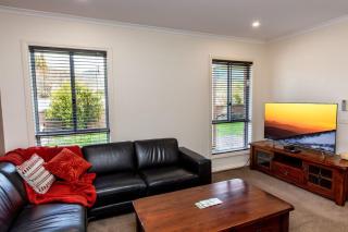 Mountbatten - Bright - 8