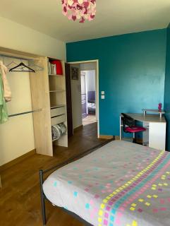 Maison mitoyenne de campagne. Proche autoroute A7. Pour visiter la Dombes, Lyon - Montluel - 2