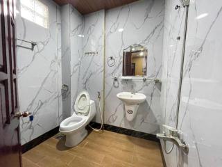 Hoàng Gia Hotel - 1224 CMT8 Bình Dương - by Bay Luxury - 5