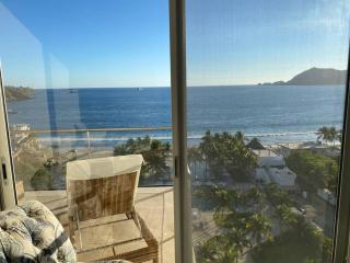 Bonito departamento pie de playa en el mejor condominio de manzanillo, Ponto Horizonte. Hermosa vista, hasta para 8 personas. Ambiente familiar. - 1