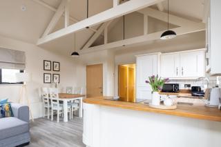 White House Lodges - Heveningham - 7