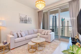 Charming Apartment in Downtown Just Steps from Burj Khalifa & Dubai Mall by Bhavan Vacation Homes - Dubai - 8