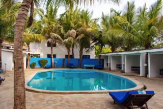 Lux Suites Diani Holiday Villas - Diani Beach - 3
