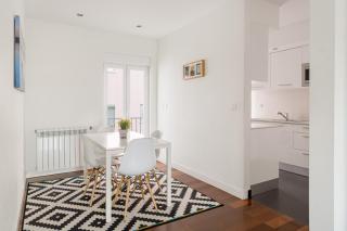 JOIVY Modern flat near Estrela Garden - Lissabon - 1