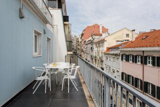 JOIVY Modern flat near Estrela Garden - Lissabon - 5