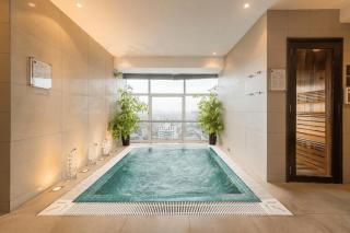 Modern Studio Apartment - 5