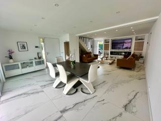 VILLA LAURANA HYERES 6 personnes Piscine chauffée - Hyères - 6