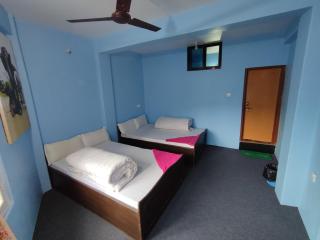Meet Point Cafe & Restaurant (Homestay/Lodge) - Pokhara - 9