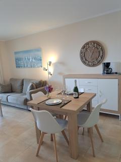 Esmeralda Seaview-Suites - 7