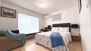 French Provincial cottage in the hidden gem Seaford - Seaford - 4