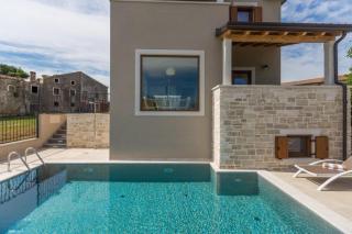 Beautiful Villa Skarline with outdoor pool in Buje - Krasica - 8