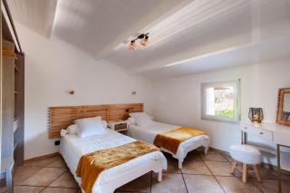 Gîte Cerise - Maison climatisée avec piscine - Istres - 3