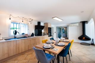 Gîte Cerise - Maison climatisée avec piscine - Istres - 8