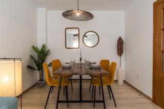 tuGuest Station with Parking - 7