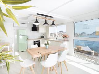 Mi Velero, Vistas al Mar - by Aloha Palma - 5