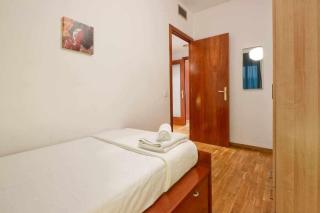 Comfortable 4 rooms 2Bath w balcony - Barcelone - 2