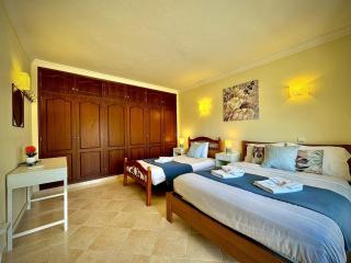 Albufeira Summer Villa 1 With Pool by Homing - Albufeira - 1