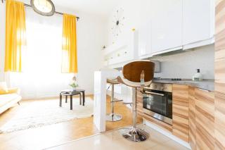 Bright Design Riverside Studio by NW - Budapest - 8