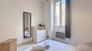Appartement lumineux, climatisé, cœur de ville. - 4