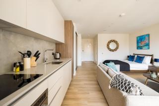 Charles Hope London Greenford - 4