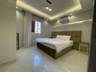 Luxury Host-180 Sheikh-Zayed - 9