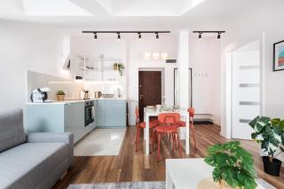 Kraków Trailside Apartments - by Upstairs - Krakow - 2
