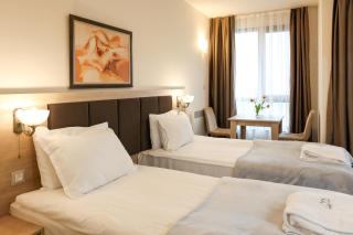 Green Wood Hotel & Spa - 3