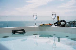 Akrotiri Olympus Luxury Suites - Adults Only - Plaka Litochorou - 1