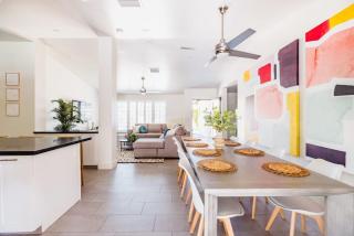 Heated Pool Outdoor Kitchen Patio Modern Design - Scottsdale - 0