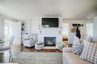 Stunning Waterfront Views Beach steps away - Wellfleet - 2