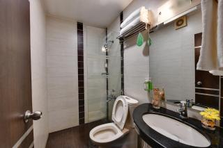 Click Hotel Yuvraj - Surat - 7