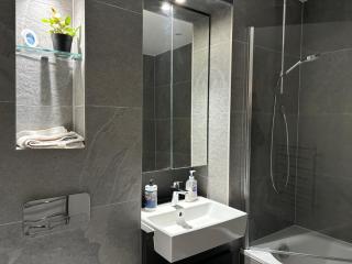 Double room with shares bathroom - Woolwich - 6