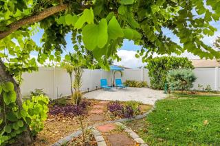 Salt Water Heated Pool, Sleeps 6 - Villa Soak Up the Sun - Roelens Vacations - Cape Coral - 5