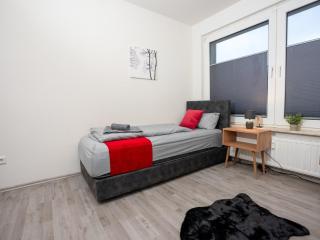 Livemore24 - Apartment 1 in Duisburg WLAN - Smart-TV - 24-7 Check-in und Küche - Duisburg - 5