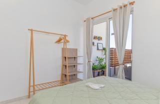 Marvinas seaside apartments, Earth apartment & Ocean jacuzzi apartment - Kremasti - 1