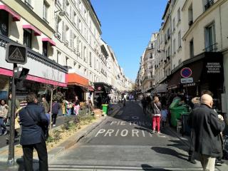 Paris 9e, rue des Martyrs, appart calme & lumineux - París - 7