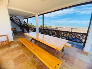 Makani Beach House - 1