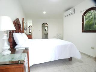 Immaculate 1-Bed Apartment in Cofresi - Las Flores - 3