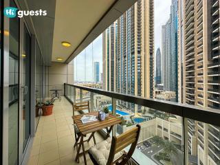 HiGuests - Royal 2BR Apt With Balcony Near Burj Khalifa - Dubai - 0