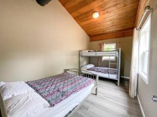 Villa 1 sleep 6 w/VIP pkg- Bachelor parties here! - Lake Ozark - 4