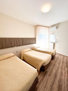 Hotel Riviera - Porto San Giorgio - 7