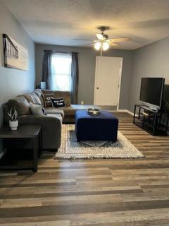 Condo Comforts of HOMME - Kannapolis - 9